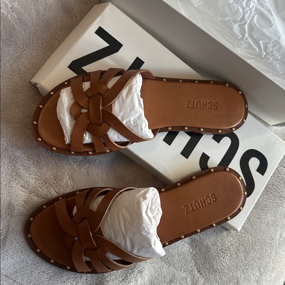 SCHUTZ Phoenix Flat Leather Sandals